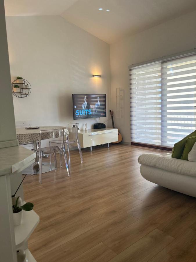 P. Home La Maddalena  外观 照片